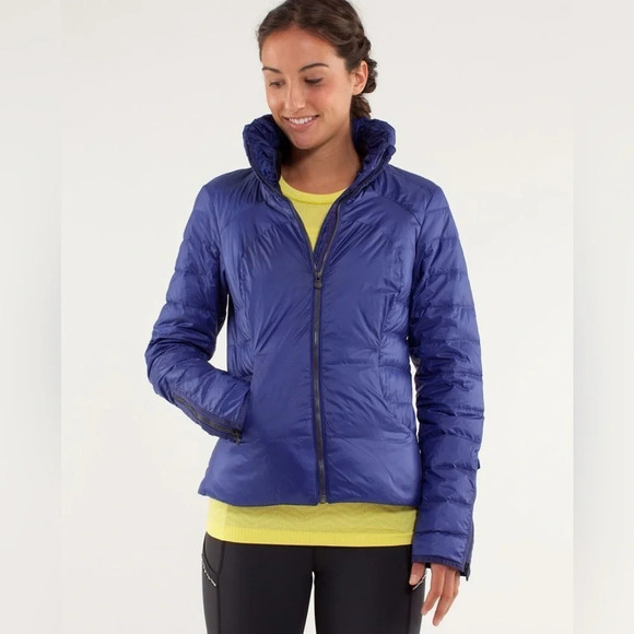 RARE Lululemon 650-fill premium goose down /Down Town Puffy in Pigment Blue 6 - Picture 2 of 15